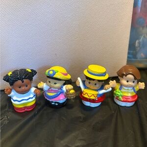 Multicolor Little People Action Figures Set
